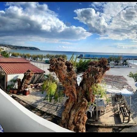 Seaview Apartment Tsoútsouros Zewnętrze zdjęcie
